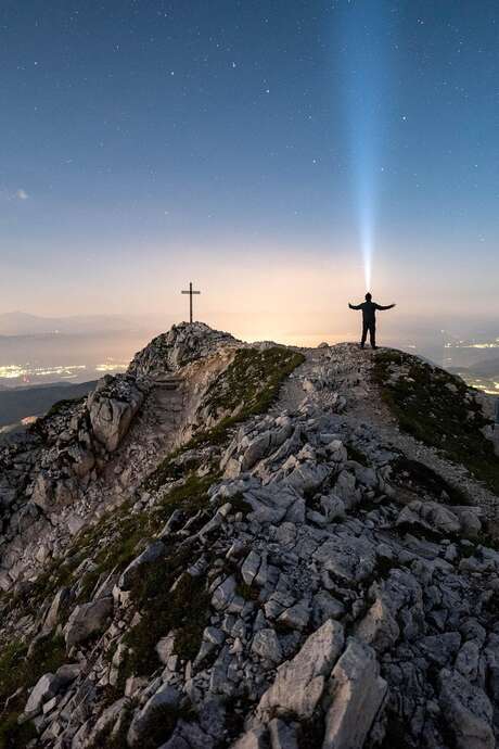 Entre Midi et Science -Pollution lumineuse : que reste-t-il de notre lien au ciel ?