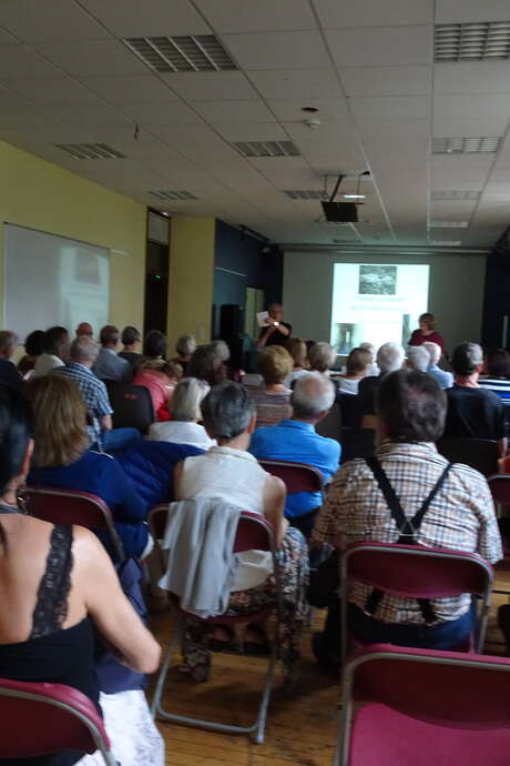 Conférap : Oui, Conférence et rap !