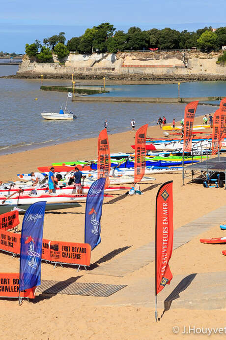 Fort boyard windsurf challenge