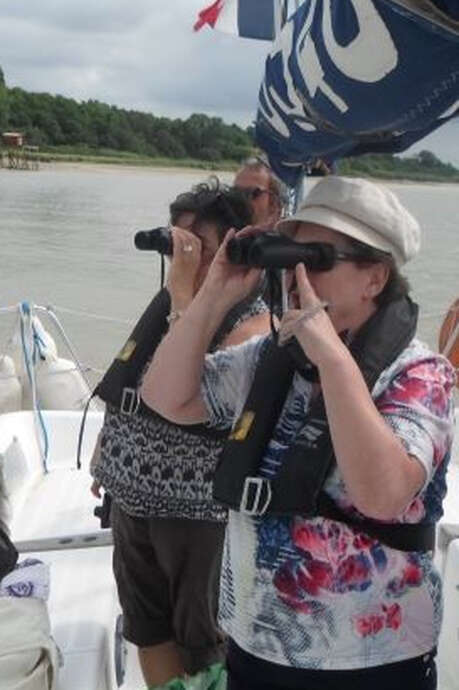 Nature cruise by sailboat to Madame Island