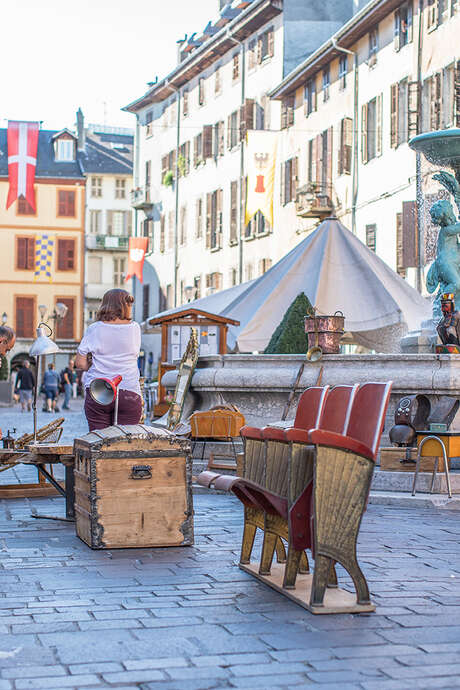 Brocante mensuelle