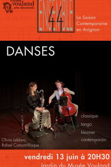 Danses - Ensemble 44