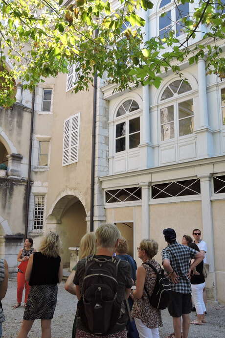 Guided tour of Belley "In the footsteps of Brillat-Savarin