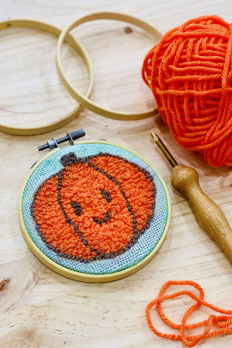 Punch needle citrouille - Atelier Juniors dès 7ans et Adultes