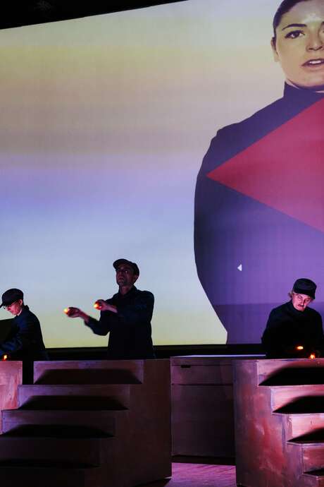 Spectacle : 1984