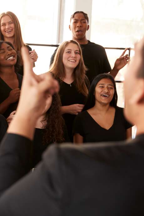 Stage voix, chant et expression • Cie Les Poids Sont Plumes