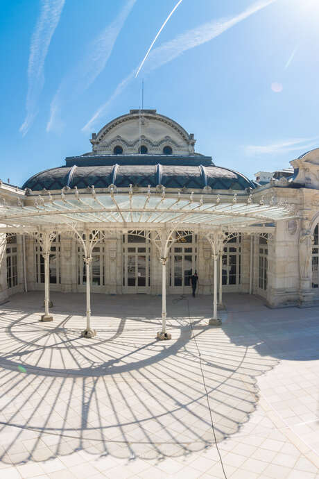 Visite guidée : "Grand Casino Opéra de Vichy"