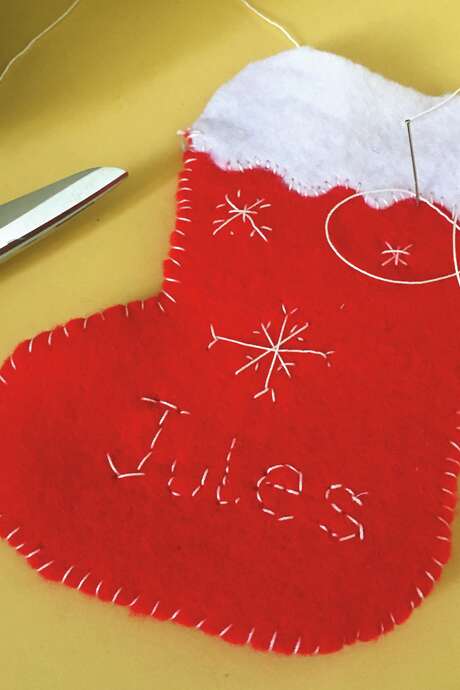Botte de Noël brodée - Atelier Juniors dès 7 ans et Adultes