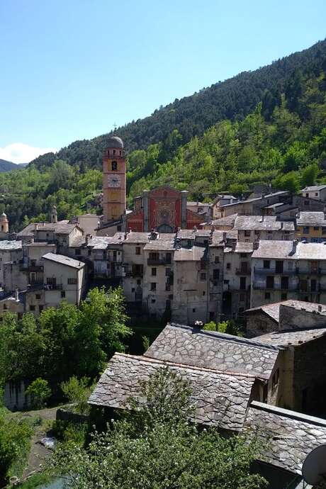 Valley artists' exhibition