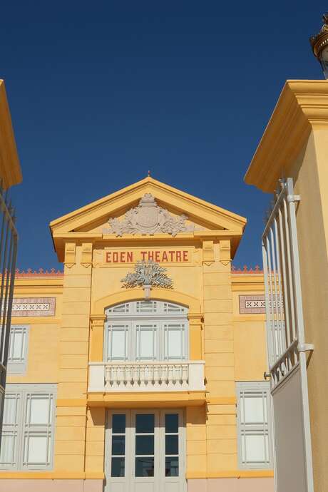 Besuch des Kinos Eden Théâtre Besuch des Kinos Eden Théâtre