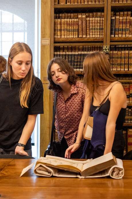 Visite guidée de 1h30 à l'Ancienne école de médecine navale