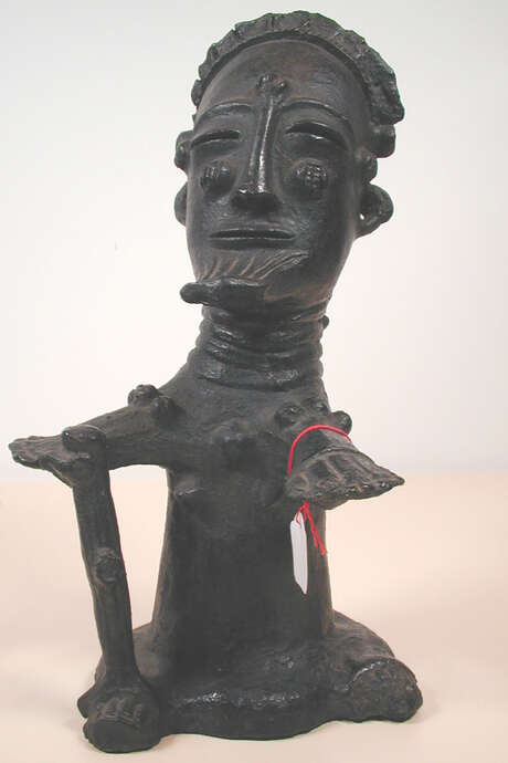 Guided tour: Mma African figurines from Côte d'Ivoire