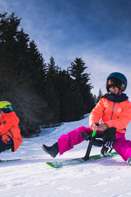 Discover Snooc / Snowskate with music