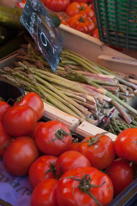 Bio Saturday morning market