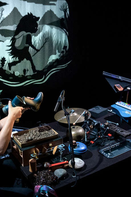 Conte sonore : L'ours et la louve
