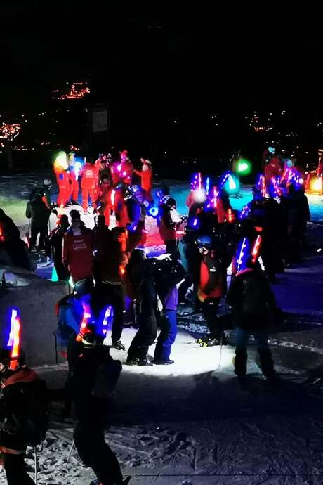 Descente aux flambeaux "ESF Saint Nicolas Véroce"