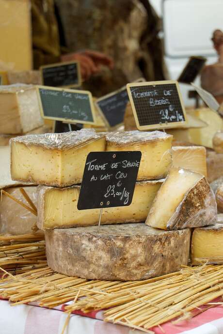 Marché nocturne hebdomadaire