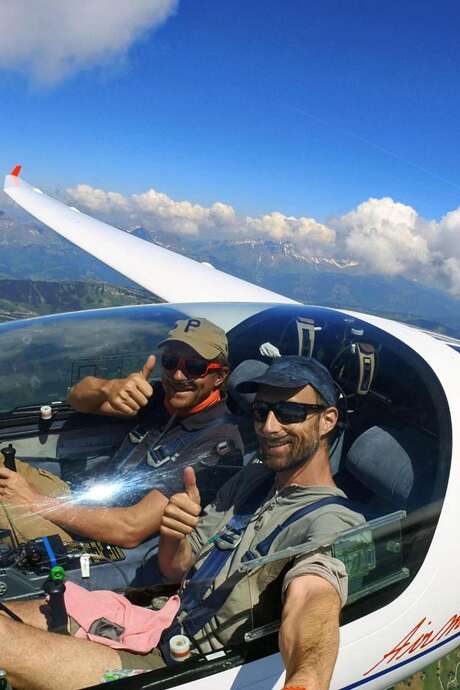 Vol en planeur au-dessus des vignes de Savoie avec Soaring Adventures