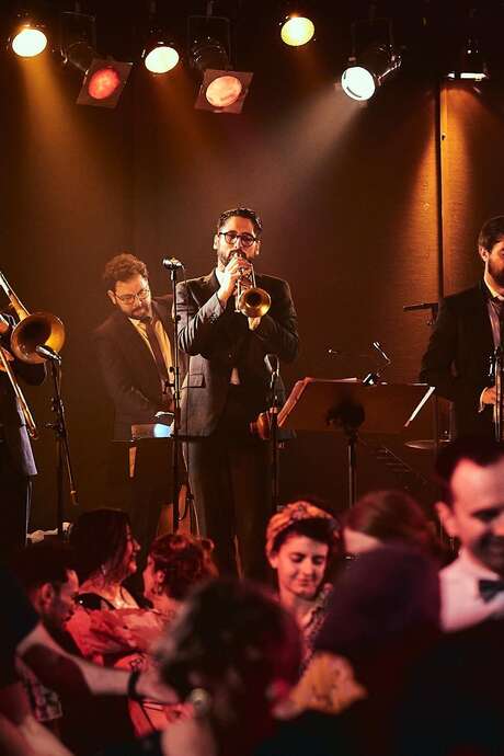 Holy Bounce Orchestra