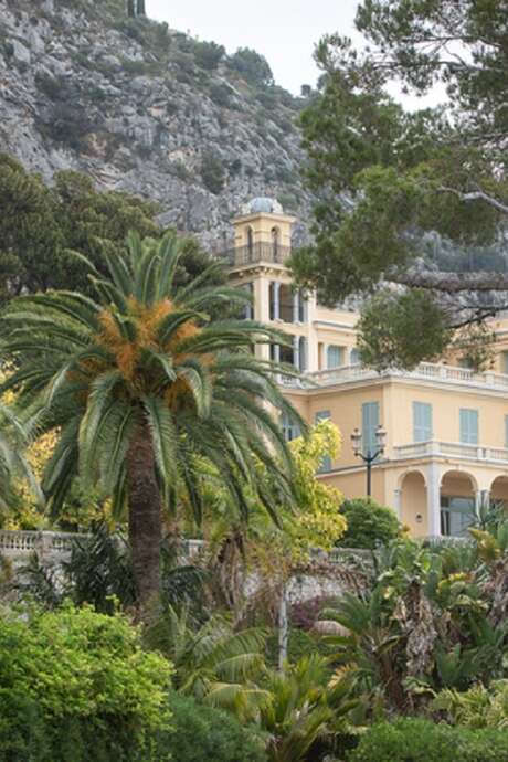 Une visite ... en soirée ? Jardin villa Maria Serena
