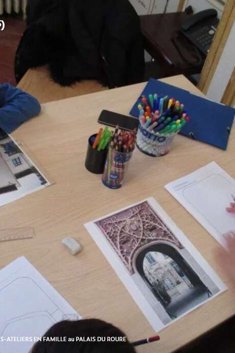 Visites-ateliers en famille au Palais du Roure