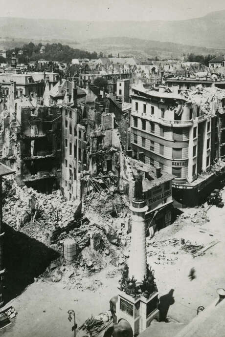 Visite guidée - Le bombardement de 1944 et la reconstruction