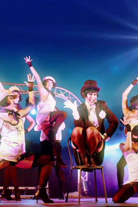 Sommerabend: From Broadway to Paris von der Cie Élégance.