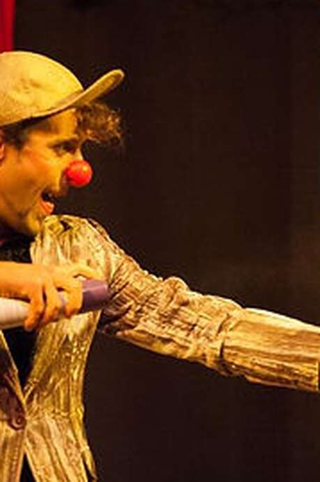 Dino - Théâtre : Ernest'N'Chaud