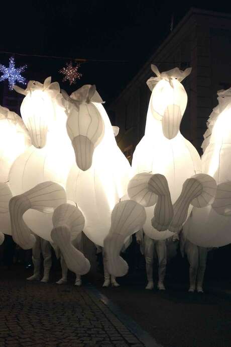 Parade du centre-ville et lancement des illuminations de Noël