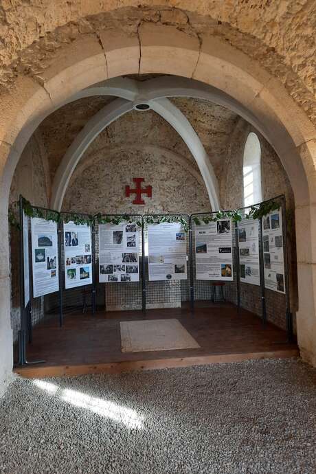 Reading event at the Saint Claude Chapel and exhibition