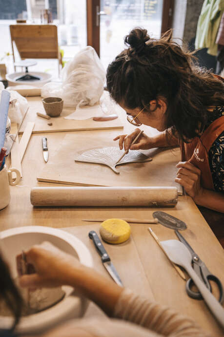 Cours de poterie : modelage créatif