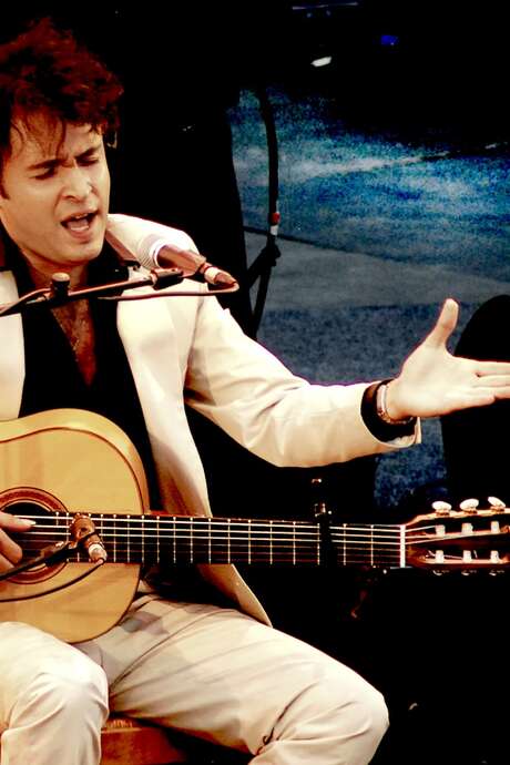 Konzert zu Ehren von Paco Ibañez: Spanische Lieder und Flamenco-Gitarre