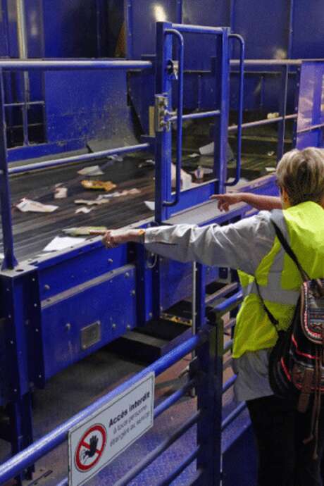 Visite gratuite du Centre de tri des déchets de Cannes La Bocca