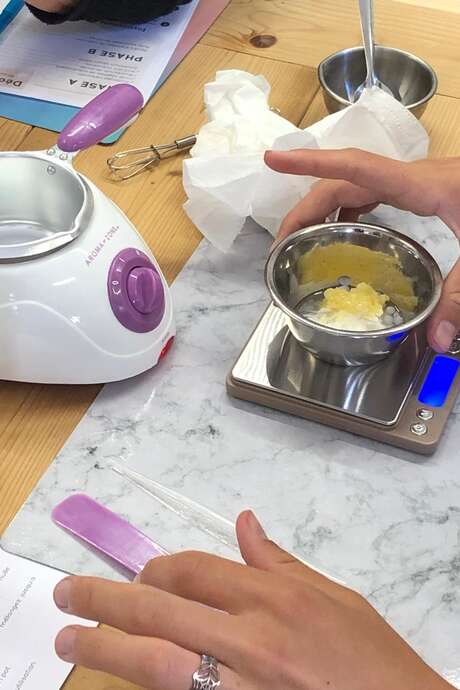 Atelier cosmétique naturelle DIY avec betty de Minut'papillon