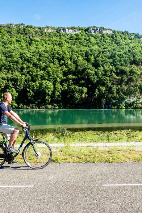 Balade à vélo : le site archéologique de Larina Balade à vélo : le site archéologique de Larina