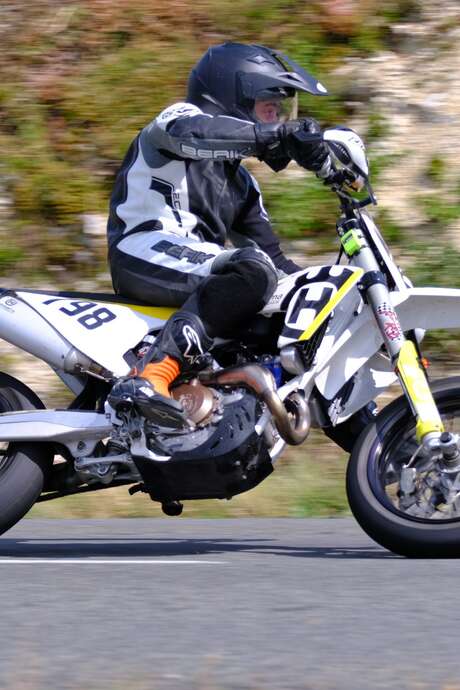 Motorbike race - French and Swiss championships