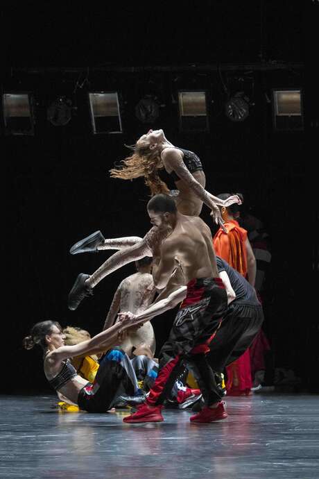 Spectacle : Static Shot + A Folia