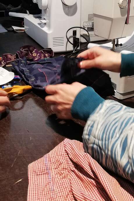 Atelier couture : confection d’un sac à partir d'une chemise