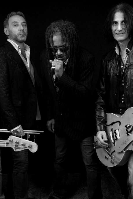 Concert Rock - Rythm of Love Cabine 13