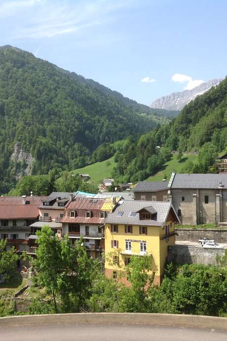 Guided tour: gourmet stops from the village to the Chatelet farm