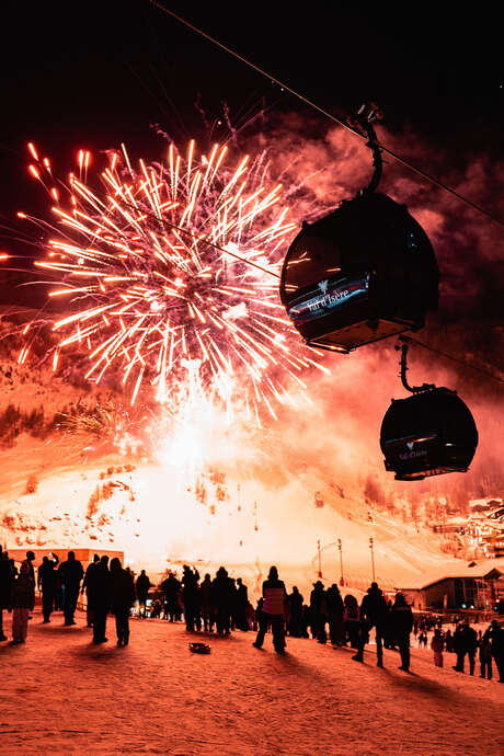 Soirée du réveillon et feux d'artifice