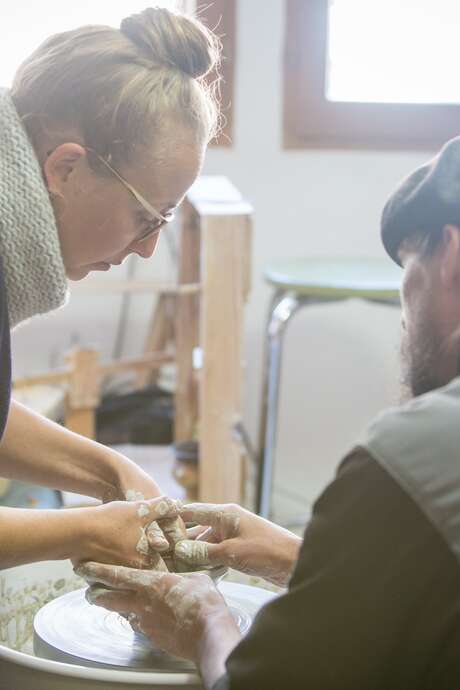 Les Coulisses des Ecrins : Visite de la Poterie de Johannès