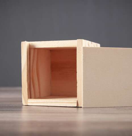 Fablab : création d'une boîte fantastique