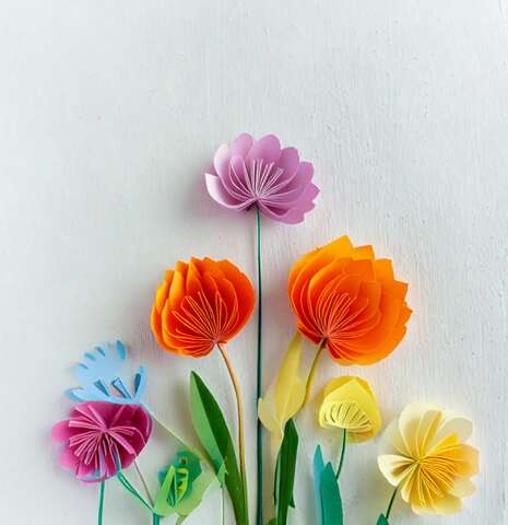Création de fleurs en papier
