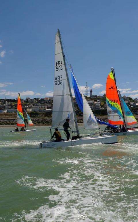 VOILE AULT ONIVAL CLUC (VAOC) - Base Eric Tabarly AULT