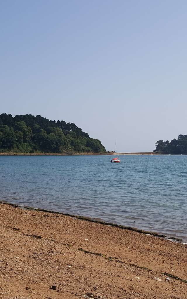 Plage de Kermouster