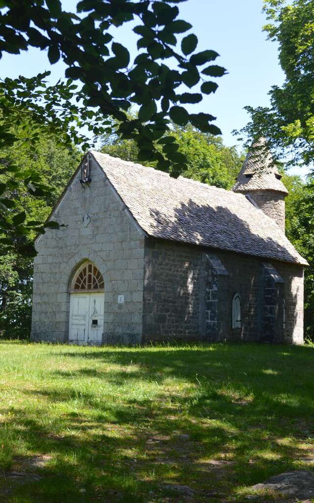 St-Agnant-près-Crocq (Chapelle St Michel) : Aire de pique-nique