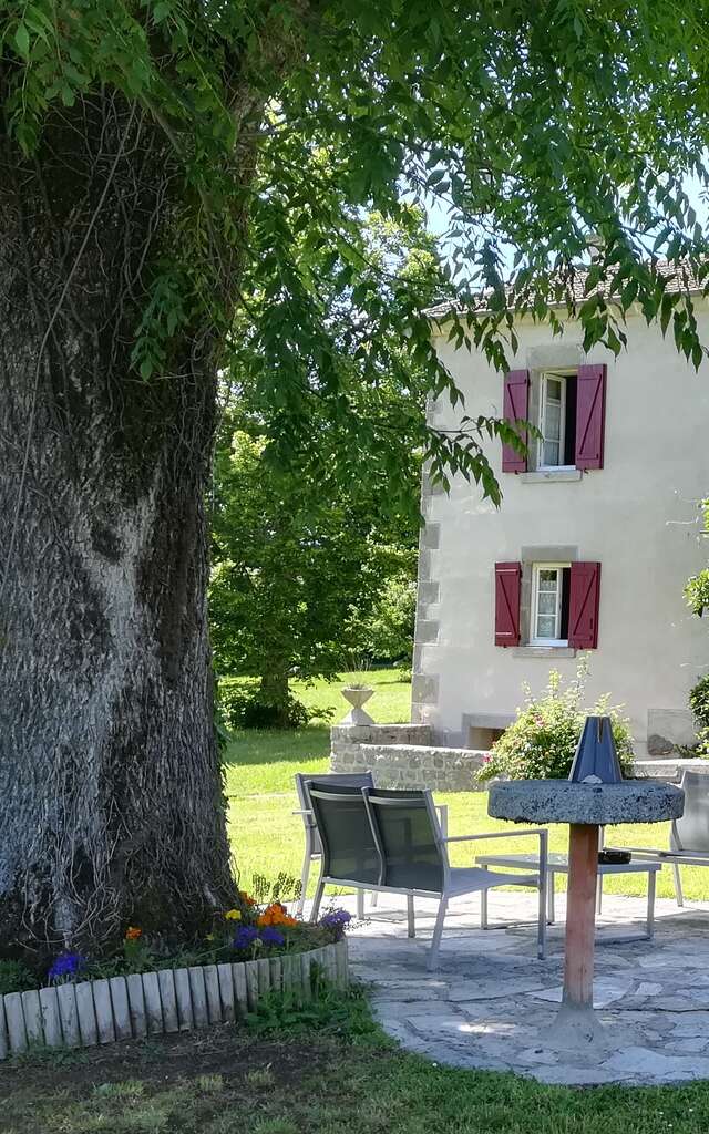 Chambres d'Hôtes "Les Vergnes"