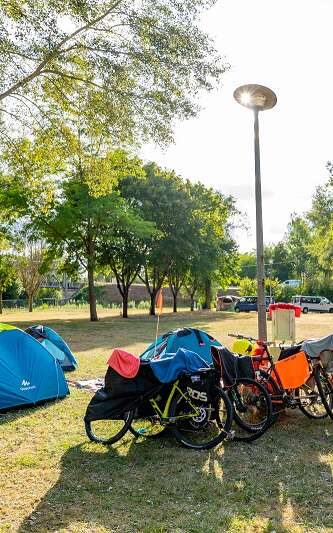 Camping River Camp
