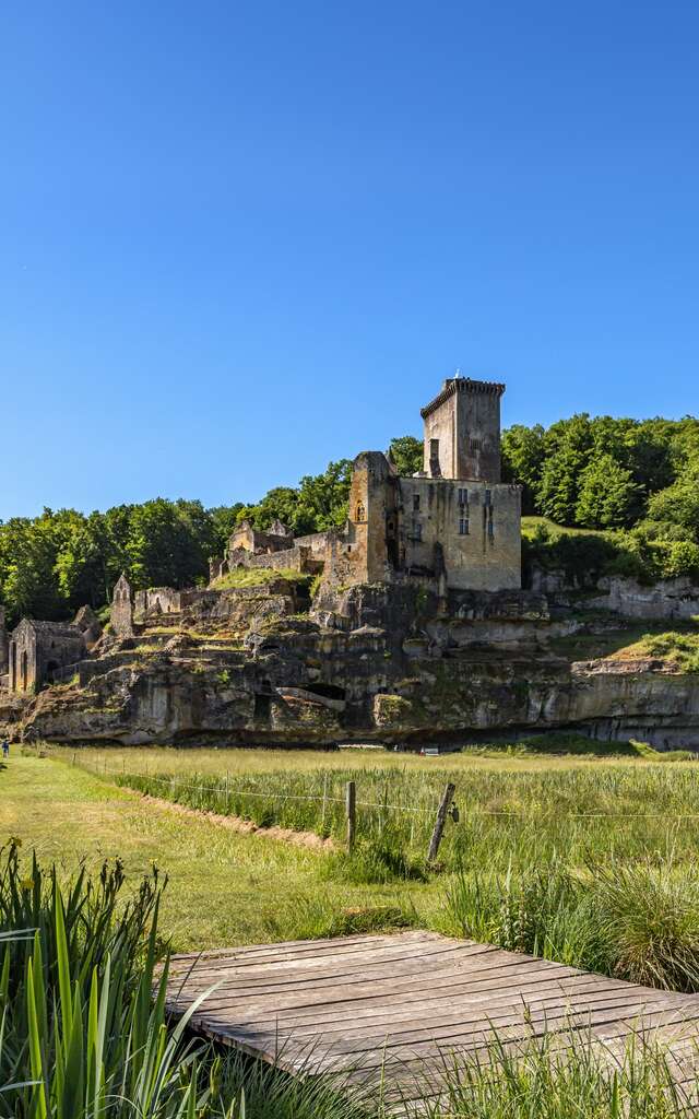 Château de Commarque, les mystères de la Forteresse oubliée.